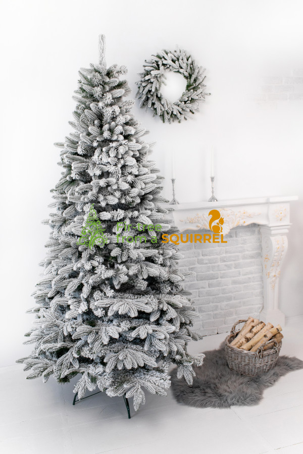 Albero di natale con la neve "Global"
